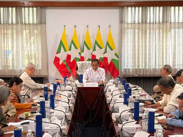 H.E. U Ko Ko Hlaing, Union Minister for Ministry (2) of the President’s Office met with MISIS (04-12-2025, MISIS Office, Yangon)